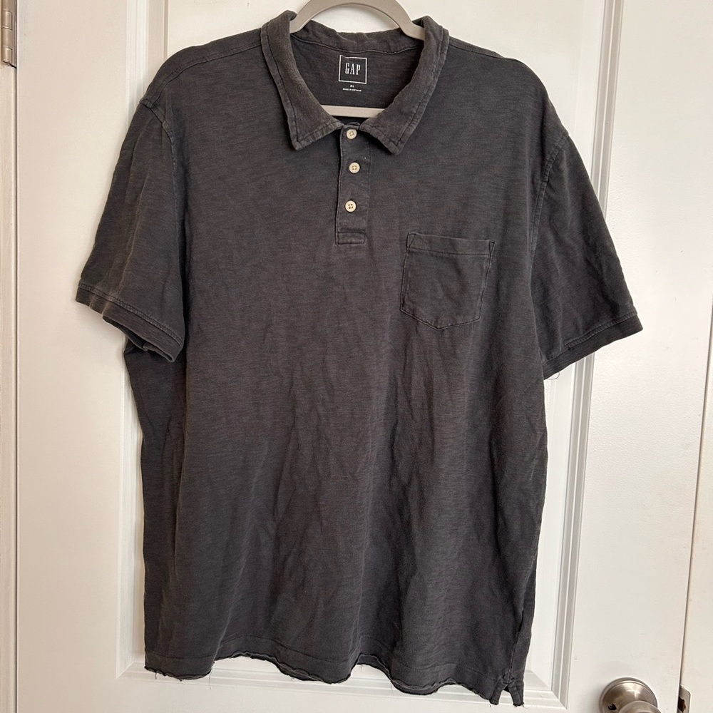 Gap button-up shirt